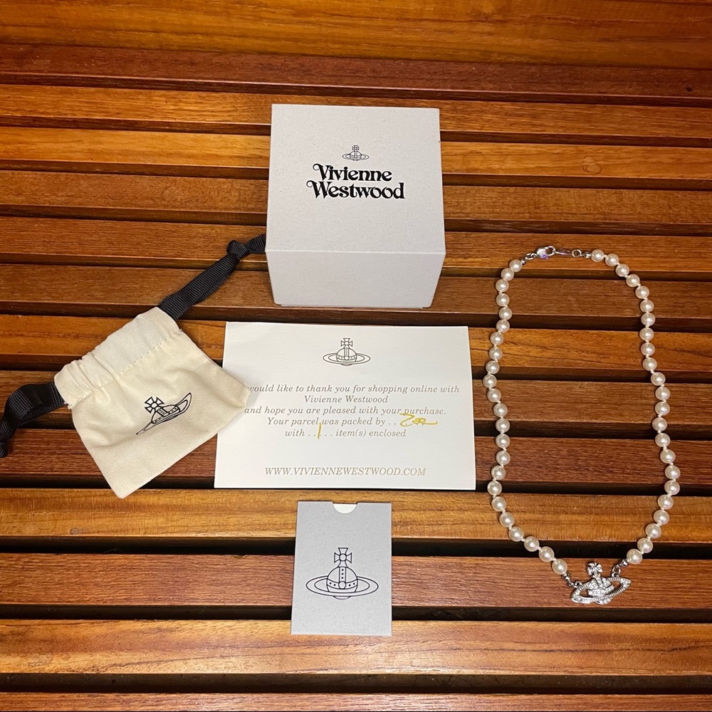 AUTHENTIC vivienne westwood mini orb pearl choker